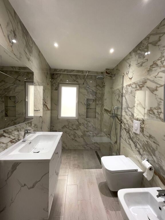 Apartment 2+1 for Long-Term Rent, Tirana 📍Bllok, Vaso Pasha Street, near Ama Coffee