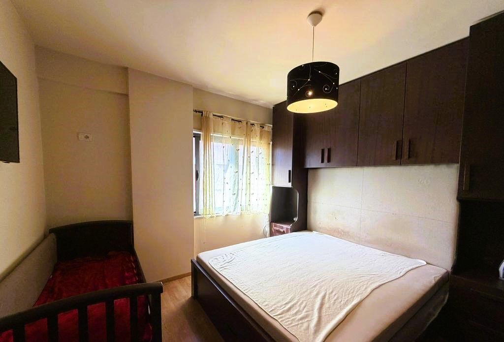 Qira, Apartament 1+1 Tek Liqeni i Thate