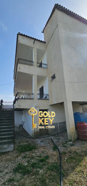 🏡 SHITET 2 VILA ME 6000M2 TOKE  1000m2 TOKE ARE PJEZE SHIJAK
