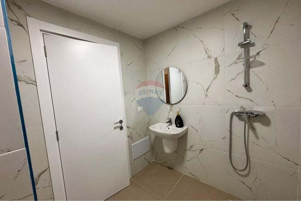 Appartamento - In Affitto - Accesso Tirana, Tirana