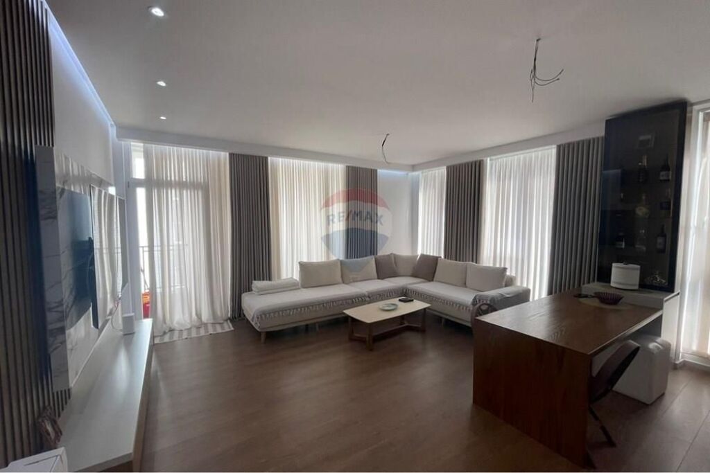 Apartment - For Sale - Bulevardi i Ri, Tirana(ID: 530361016-249)