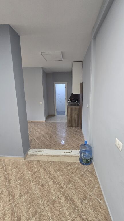 Premises for rent Qemal Stafa street !