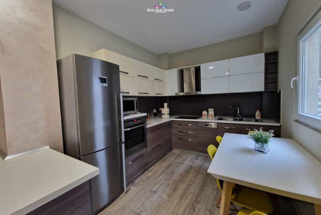 Apartament Ne Shitje 2+1 Tek Kodra e Diellit ( ID B120858) Tirane