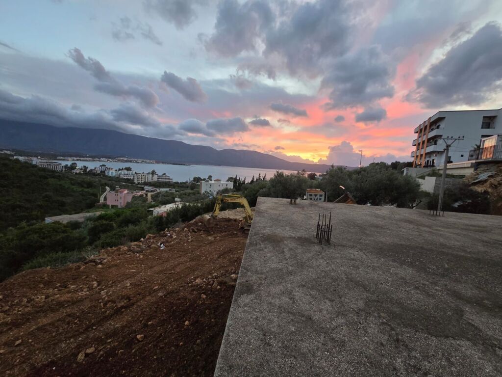 🌅 Truall+ndertese në Shitje, Radhimë – Vlorë 🌅