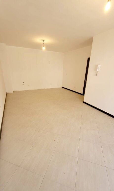 💫Apartment 3+2+2 for sale in the heart of Kavajë — Perfect space for your family!💫