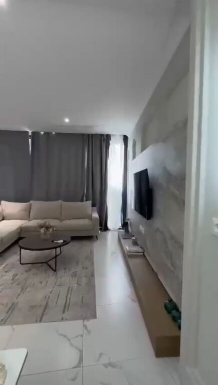 Shitet apartament 2+1+2 📍 Lake View, Liqeni Artificial