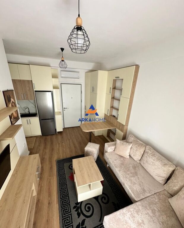 AFFITTASI APPARTAMENTO 1+1+BALCONE "REZIDENZA KADIU, ALI DEMI" 450 EURO