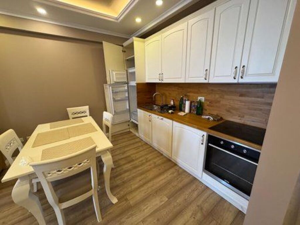 Appartamento 2+1+2 in Spiaggia, Durrës - In Vendita 210.000€ | 92 m²