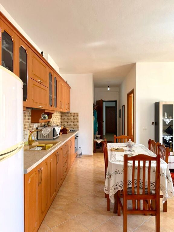 Appartamento 2+1 in vendita a Vlora a 100 metri dal Viale Vlora-Skele