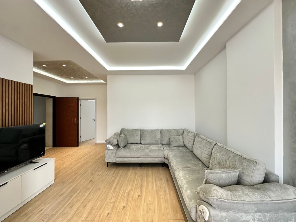 Appartamento 2+1 in vendita a Lungomare Vlore