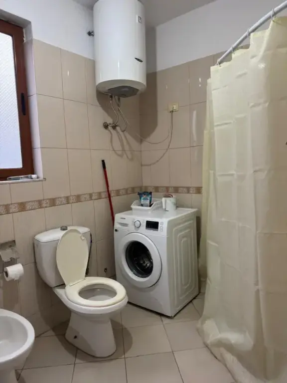 Rent | Shtëpi private 2 + 1 | Allias | 500 €/month