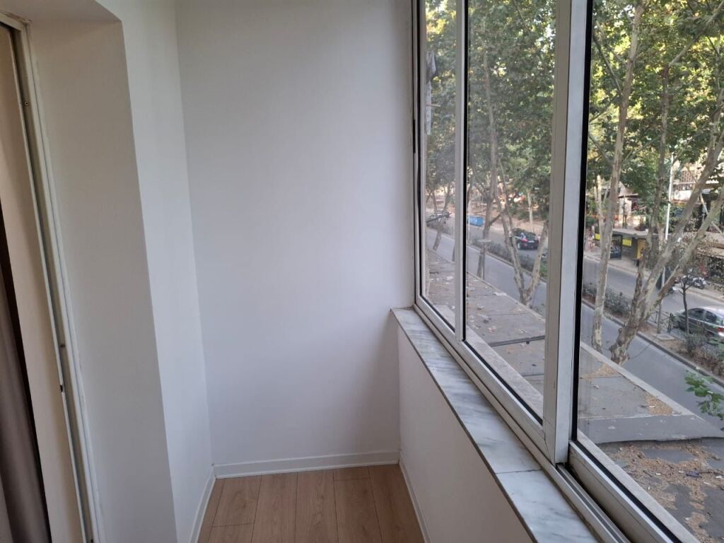 For rent 1+1 Train Station at the Dispensary 550 thousand lek