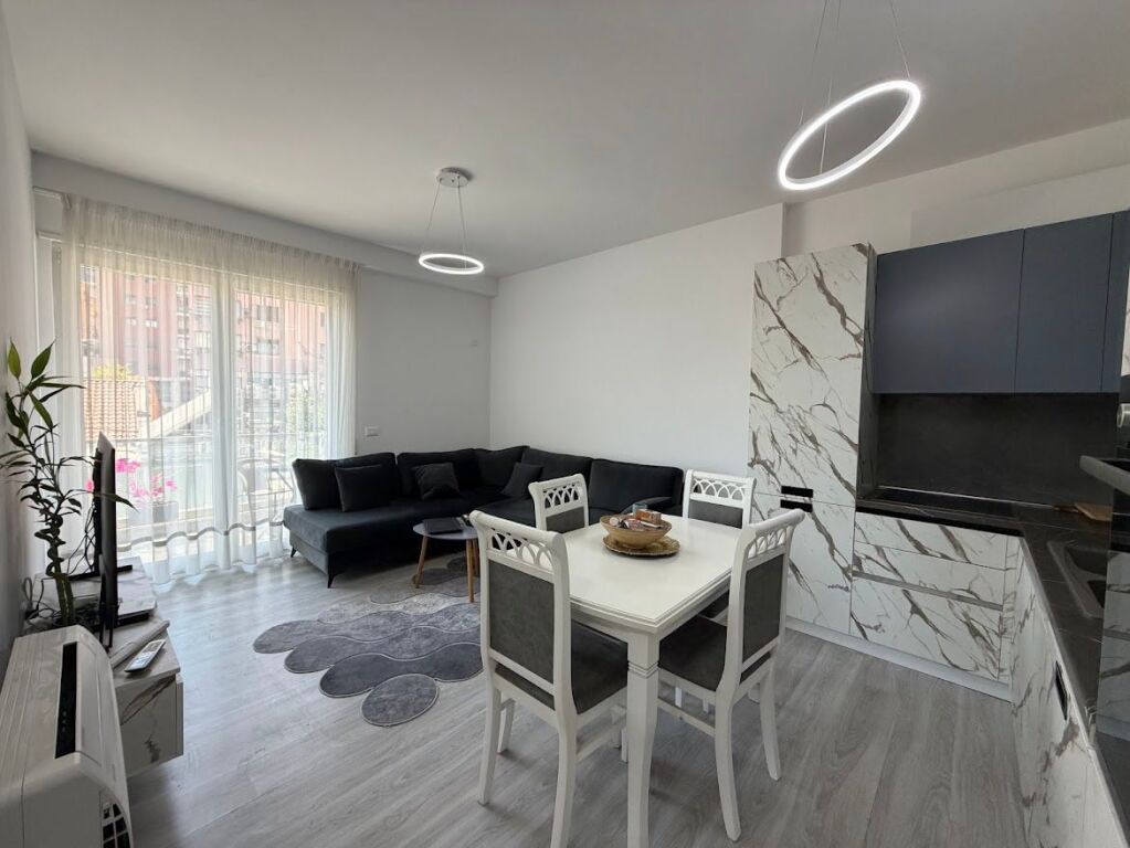 Rent, Apartment 1+1, Barrikadave Street