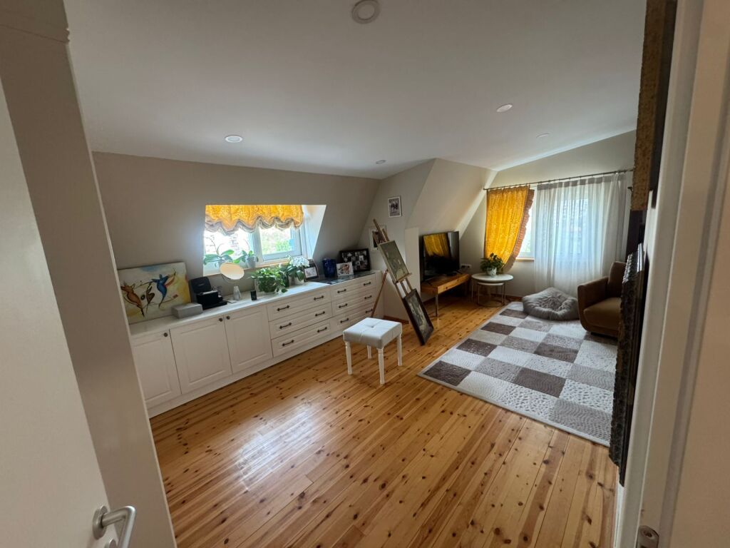 UNIQUE DUPLEX FOR SALE