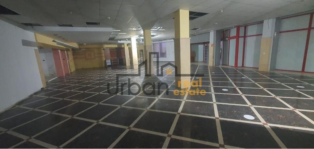 Shitet, Dyqan, Shkolla e Baletit, Tiranë - 1.600.000€| 996 m2