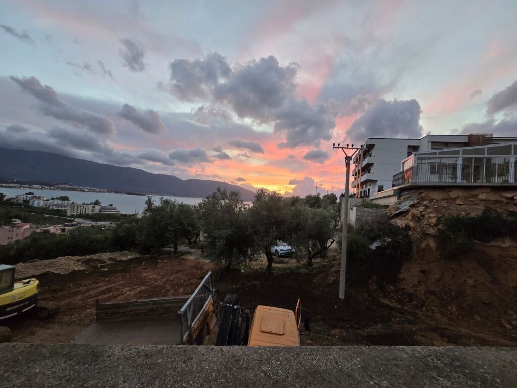 🌅 Truall+ndertese në Shitje, Radhimë – Vlorë 🌅