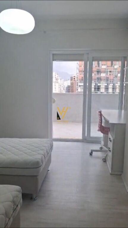 OFFICE 144 M2 FOR RENT AT FORMER CUSTOMS 150,000 LEKE