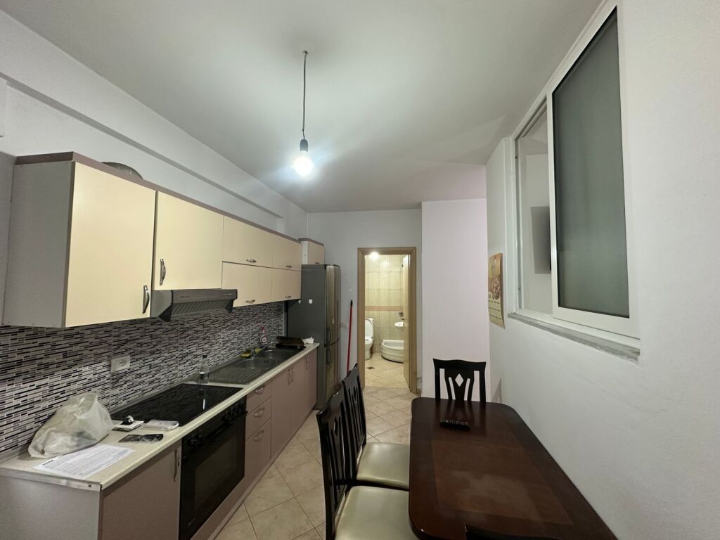 🏡 Appartamento 1+1 in Affitto 📍 Comune di Parigi, Complesso Kika 1💰 Prezzo: 50.000 lek/mese