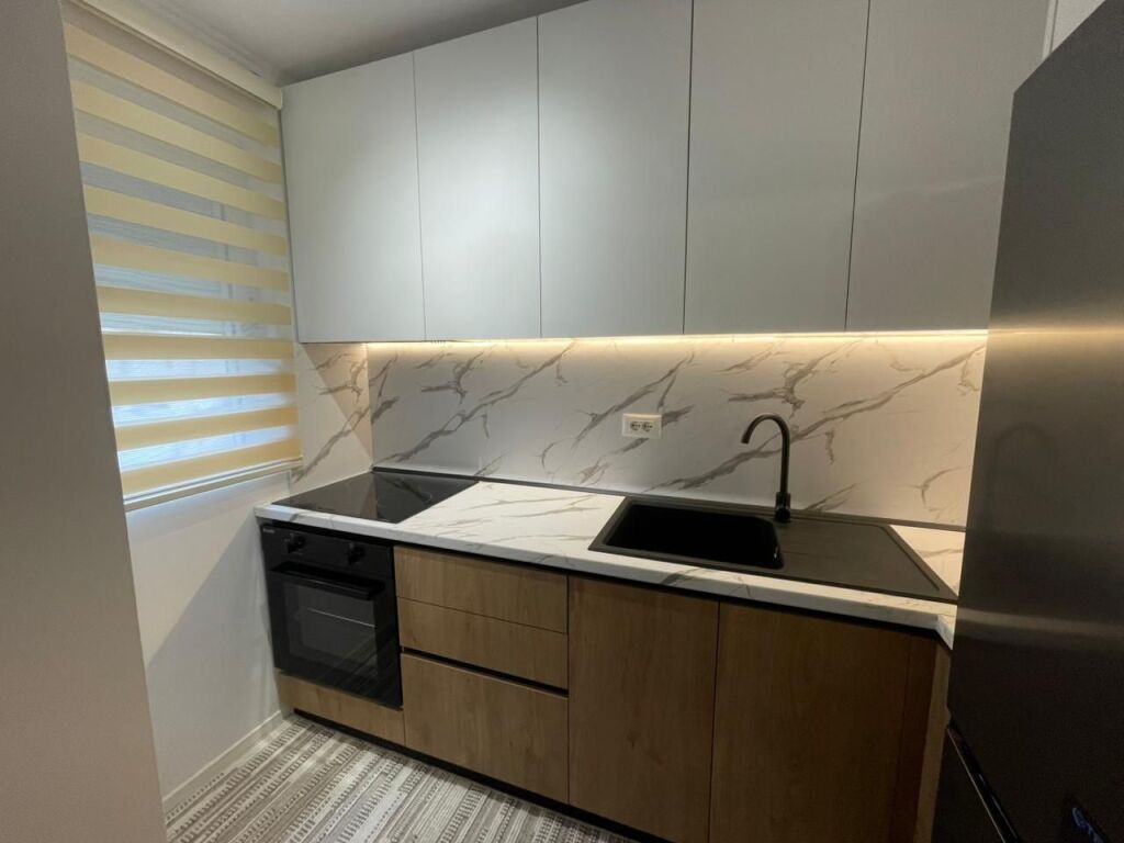 🏡 Jepet me qira apartament 2+1 tek Rruga Ali Demi