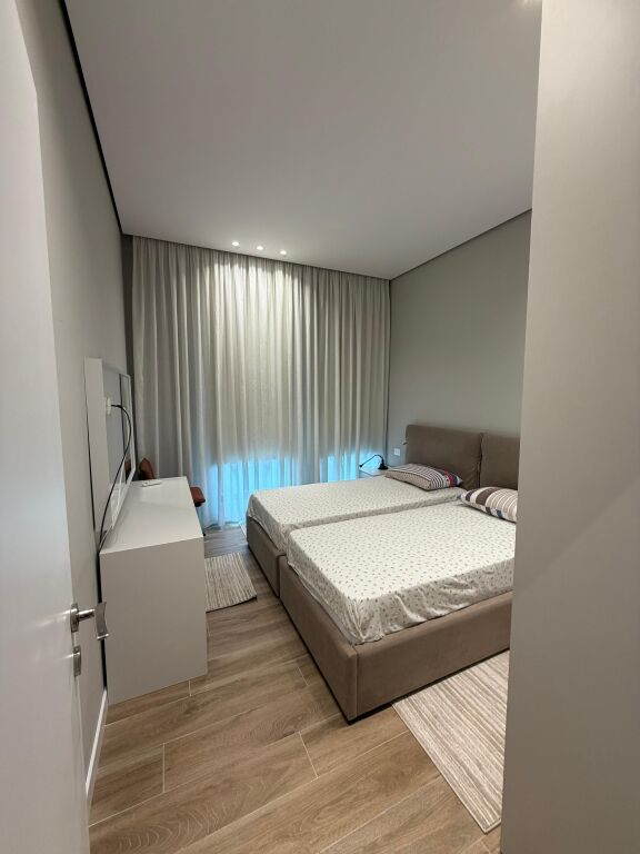 Apartament 2+1+2 me qira ,21 Square