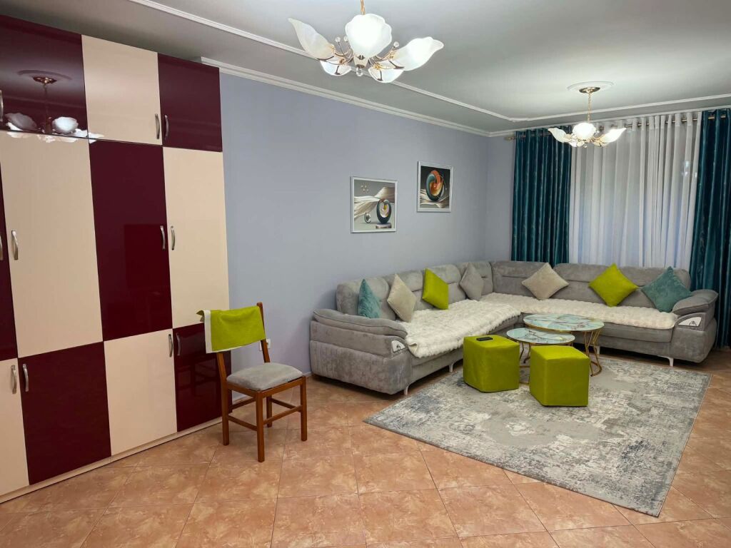 Qera | Apartament 3 + 1 | Kompleksi Uslluga| 900 €/muaj