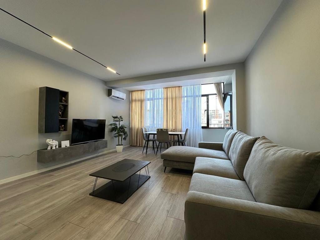 21-DHJETORI, SHITET APARTAMENT 2+1 I ARREDUAR ME HIPOTEKE! (107M2)