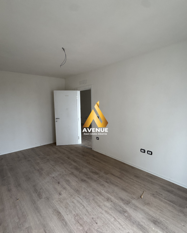 SHITET APARTAMENT 1+1 – FUSHA E AVIACIONIT, REZIDENCA TURDIU TIRANË