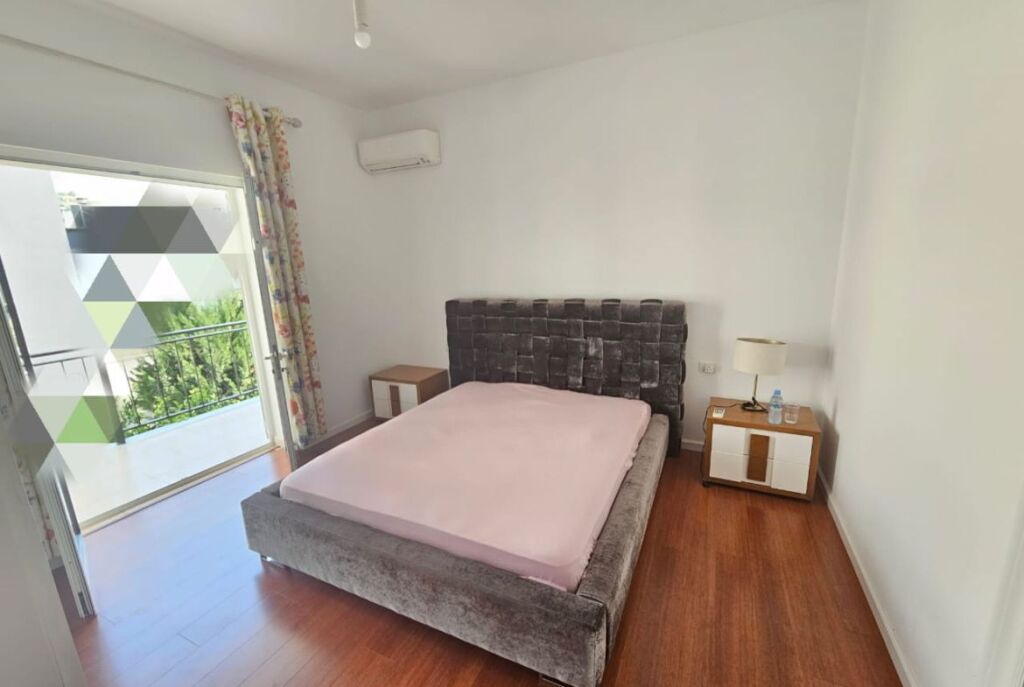 Vile 3 Kateshe Me Qera tek Liqeni i Thate (ID BV22459) Tirane
