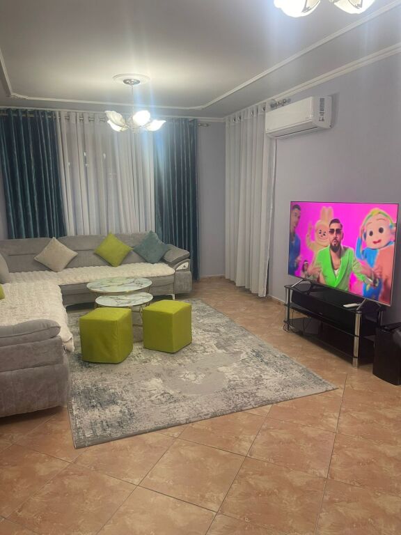 Qera | Apartament 3 + 1 | Kompleksi Uslluga| 900 €/muaj