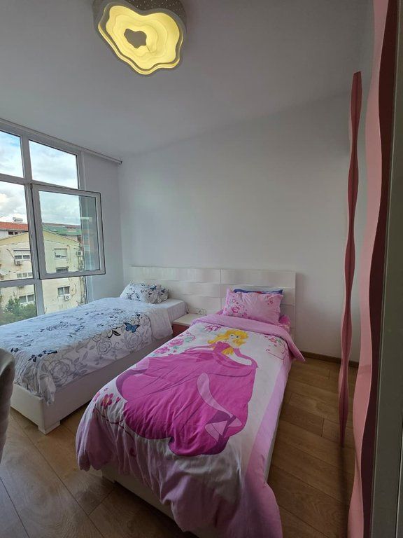 VENDESI APPARTAMENTO 2+1+2 PRESSO IL COMPLESSO KIKA 2, COMUNE DI PARISIT