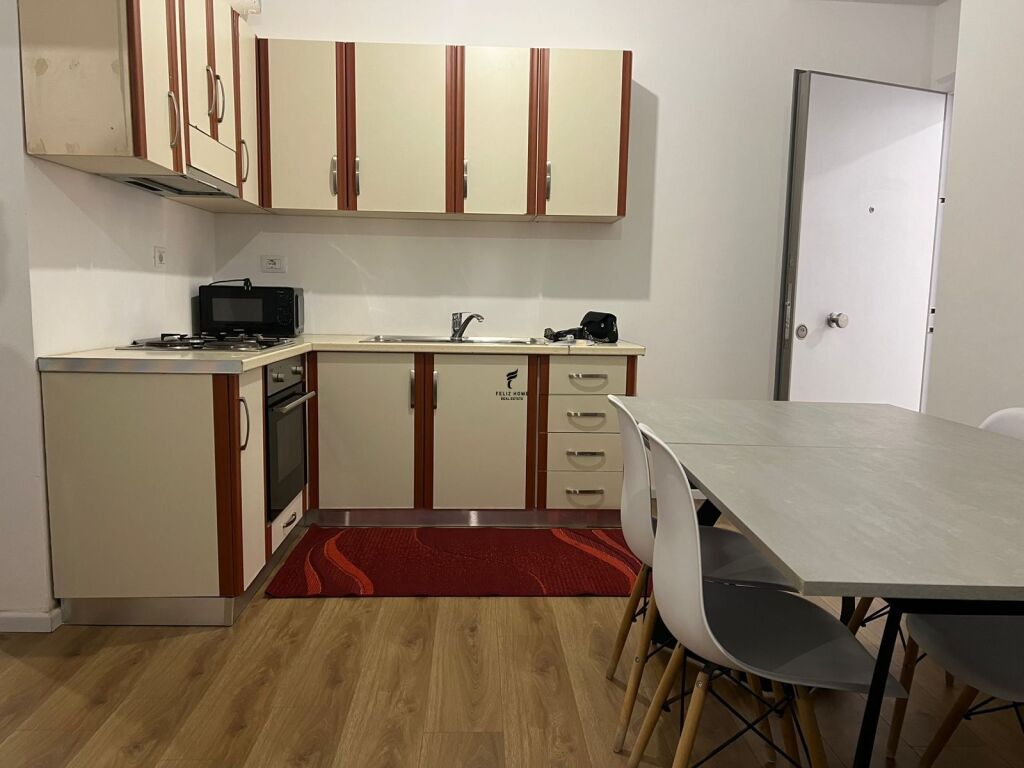 APARTAMENT ME QERA 1+1 FRESK 40.000 LEKE FH-72940