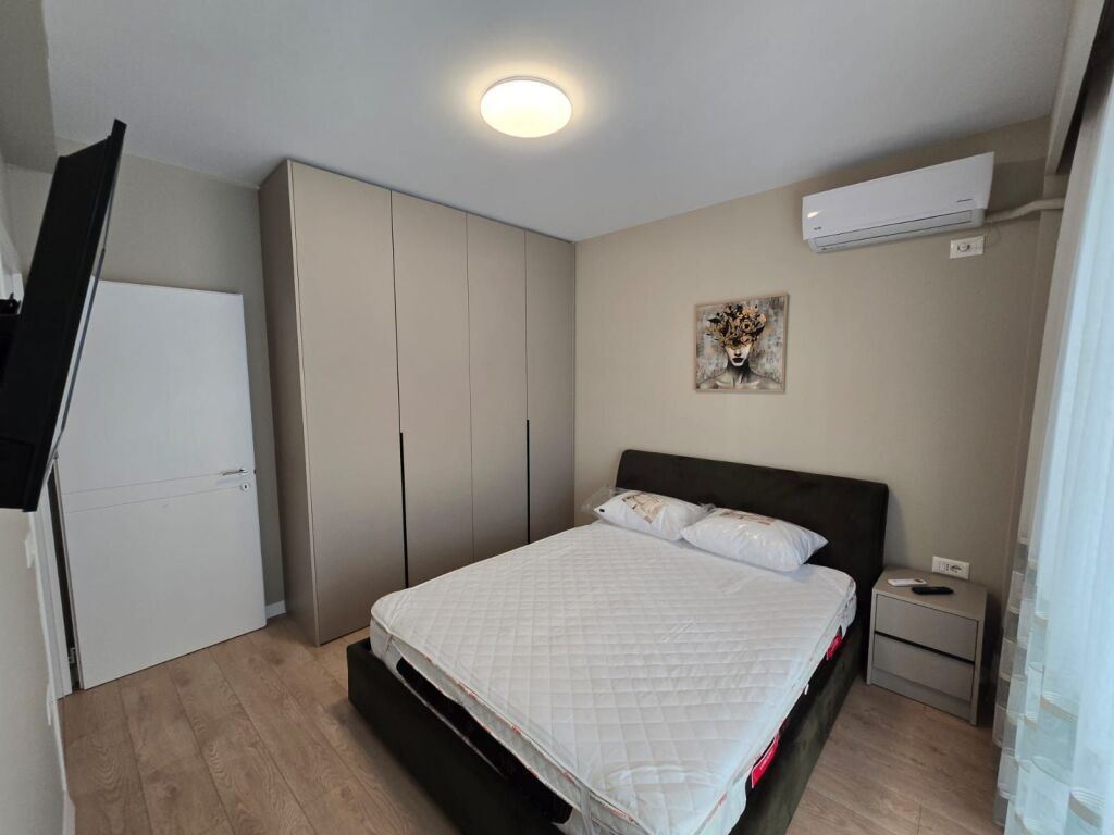 FOR RENT: APARTMENT 2+1 -📍 Kavaja Street, near the Orthodox Church