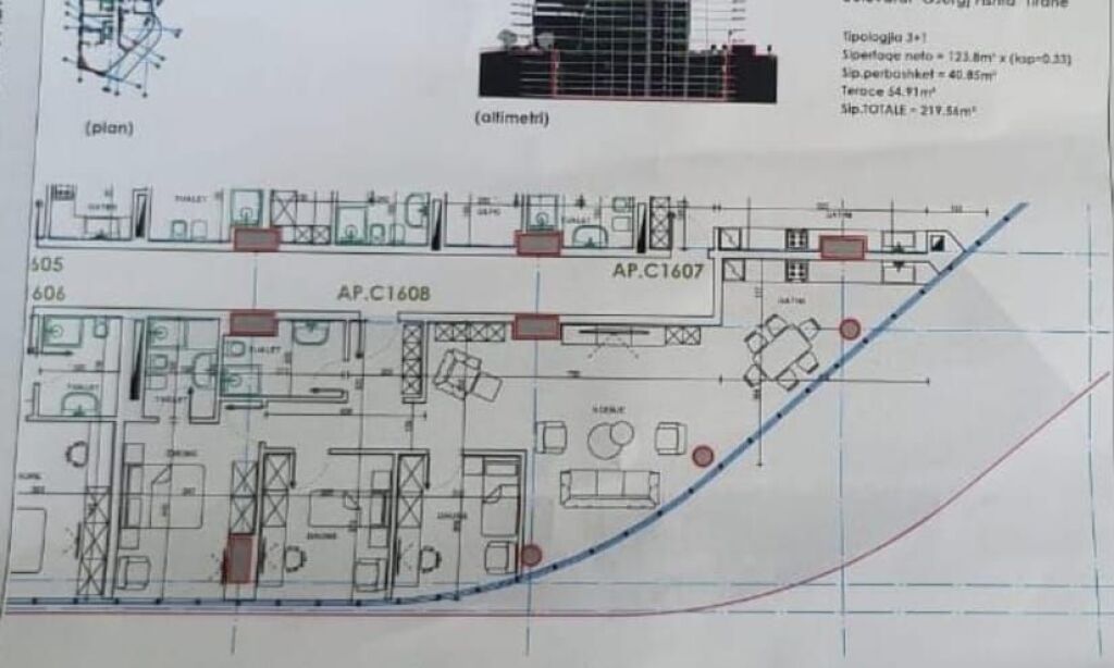Shitet apartament 3+1+2+Verand tek Ekspozita Building !