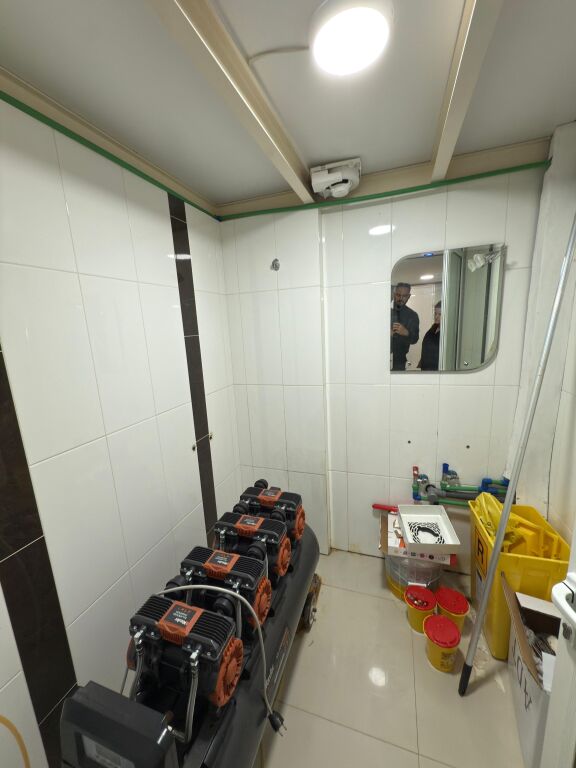 Business premises for rent in one of the most sought-after areas of Tirana, on Kavaja Street.