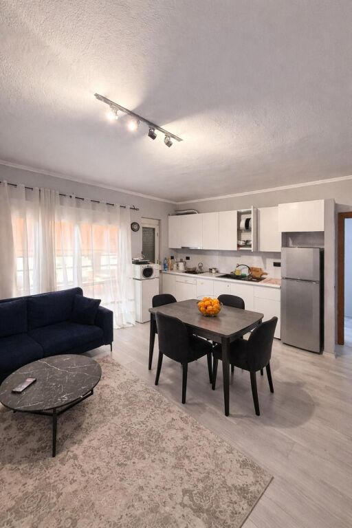 IN AFFITTO – Appartamento 1+1 in via Dibrës