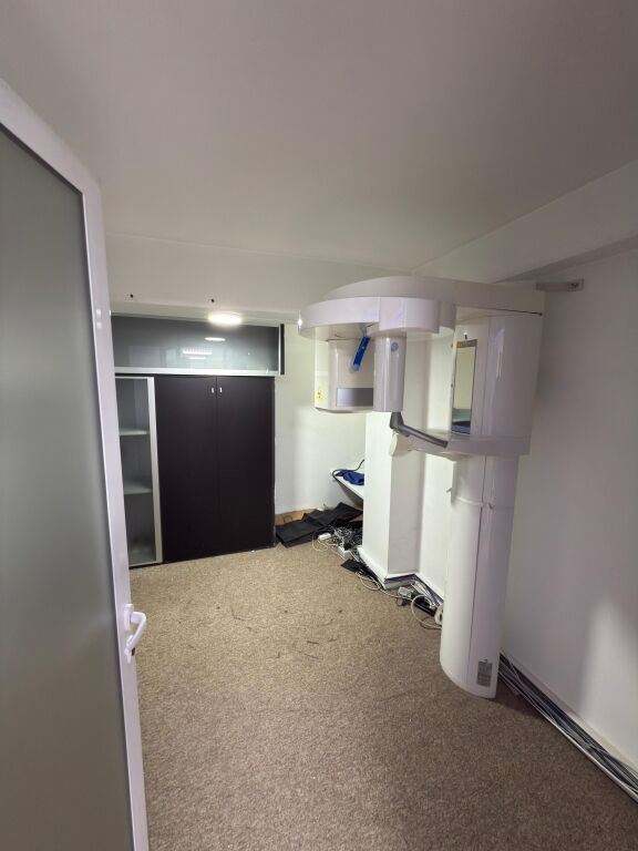 Business premises for rent in one of the most sought-after areas of Tirana, on Kavaja Street.