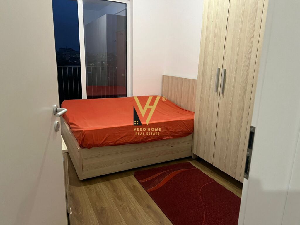JEPET APARTAMENT 1+1+BLK ME QERA TE KOMPLEKSI OXA, FRESKU 400 EURO