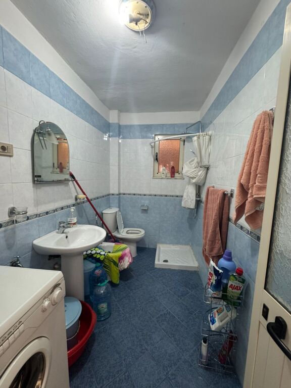🏡 SHITET APARTAMENT 2+1 – RRUGA BARDHYL (SHESHI “STRAUS”), TIRANË
