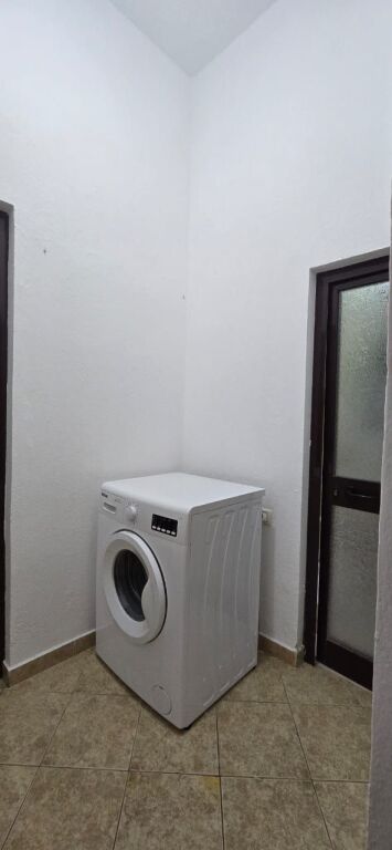 APARTAMENT ME QERA 1+1