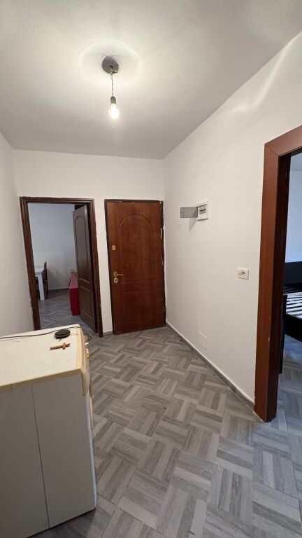 Apartment 1+1 for sale on Irfan Tomini Street