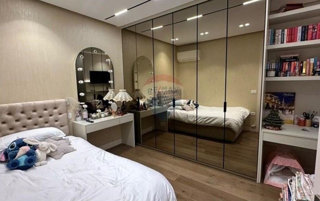 Shitet apartament 3+1 Komuna e Parisit ID: 530191061-181