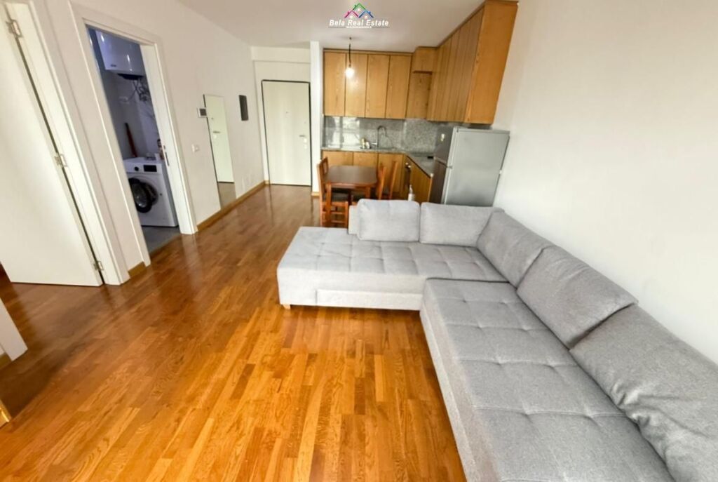 Appartamento In Affitto 1+1 Al Complesso Zircon (ID B2101694) Tirana
