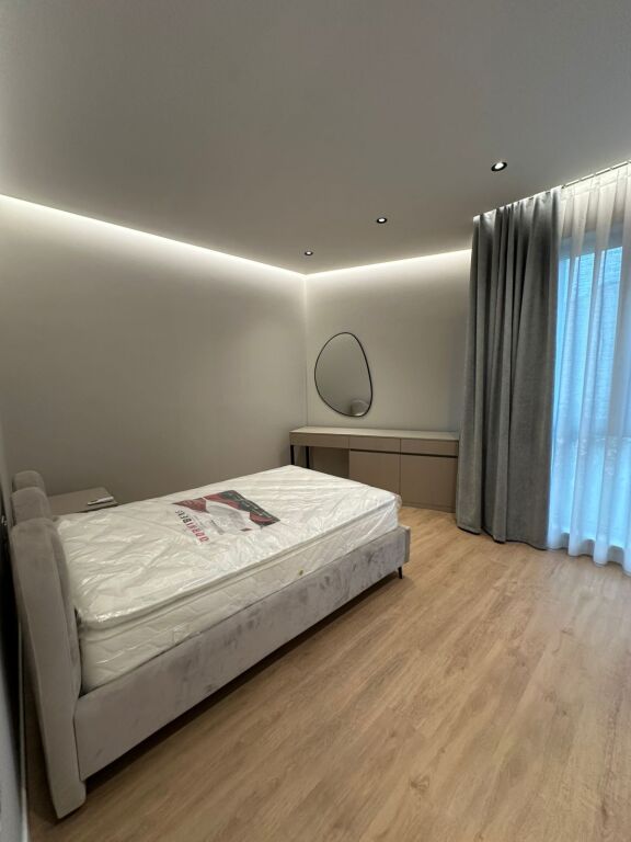 VILË ME QIRA – Rezidenca “Green Valley”, Liqeni i Thatë