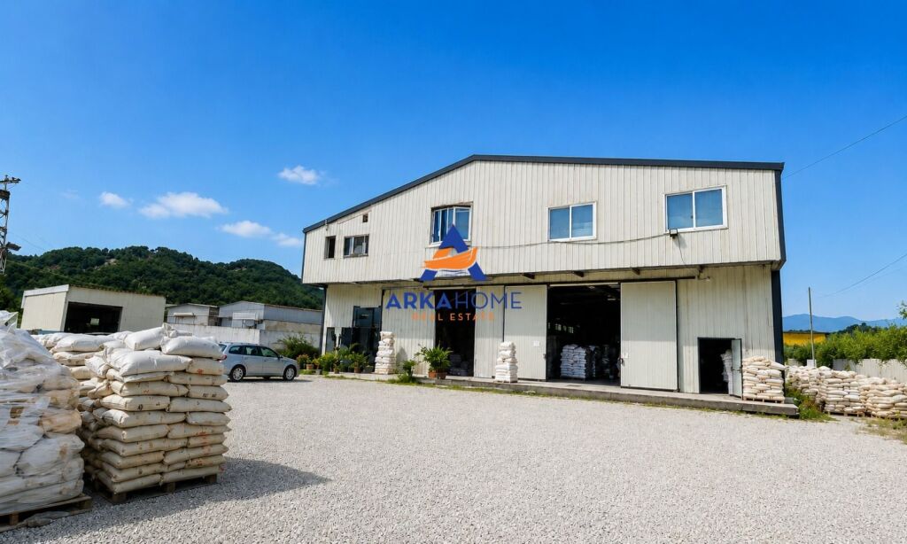 WAREHOUSE FOR SALE 5200 m2 " VAQARR " 1,200,000 EURO