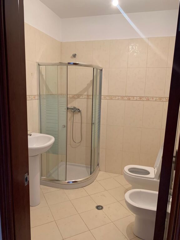 Apartament 3+1 per qira tek Tower Bridge 3 tek Oxhaku.