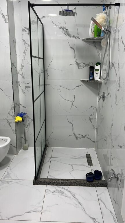 Shitet Apartament 2+1+2+2 Garazhde ne Fresk / Mbrapa 2 Luaneve