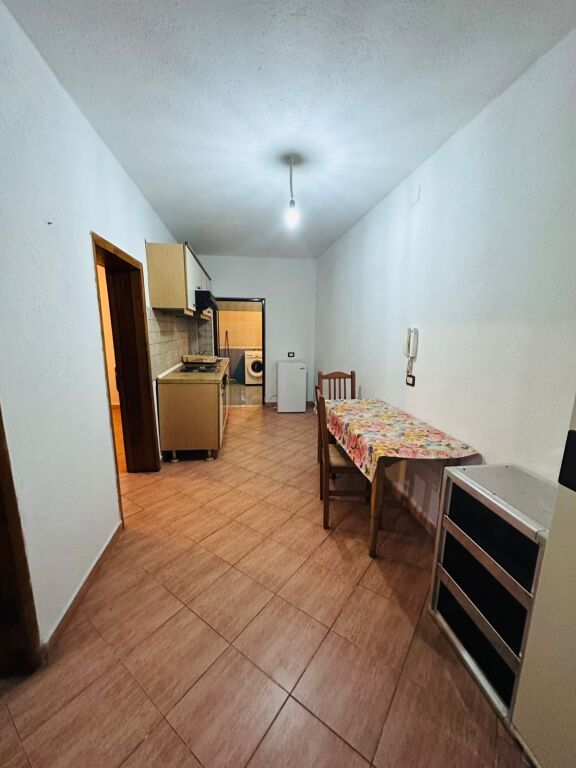 Appartamento 1+1+1 Balcone In Affitto