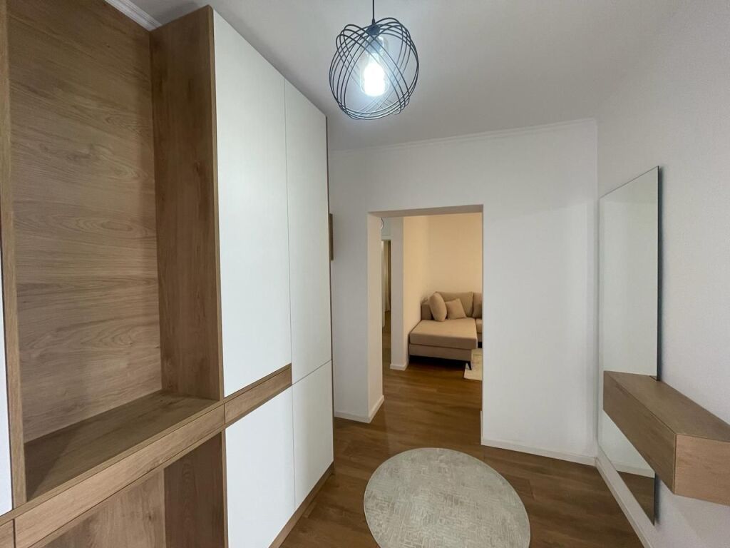 Apartament 2+1 me Qira tek Rr. Ali Demi