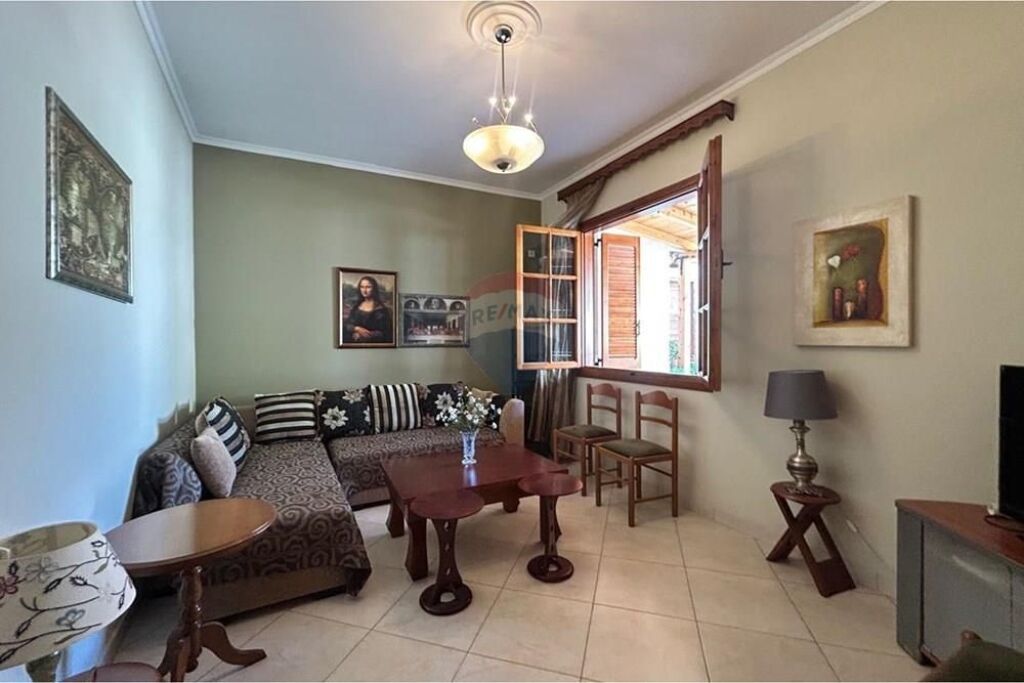 🏡 SHTËPI PRIVATE 1+1 ME QIRA PRANË CENTRALIT, VLORË
