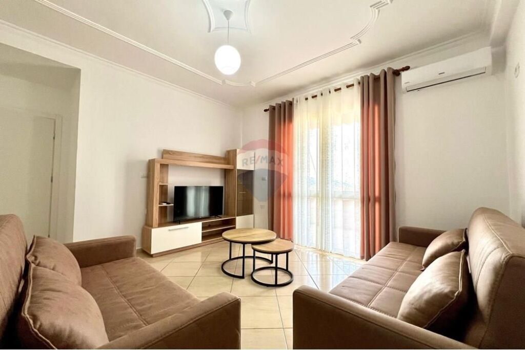 🏡 Apartment 2+1 for Rent – Near the Orthodox Church, Vlorë📍
